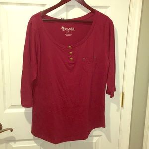 Brand New burgundy 3/4 Sleeve top